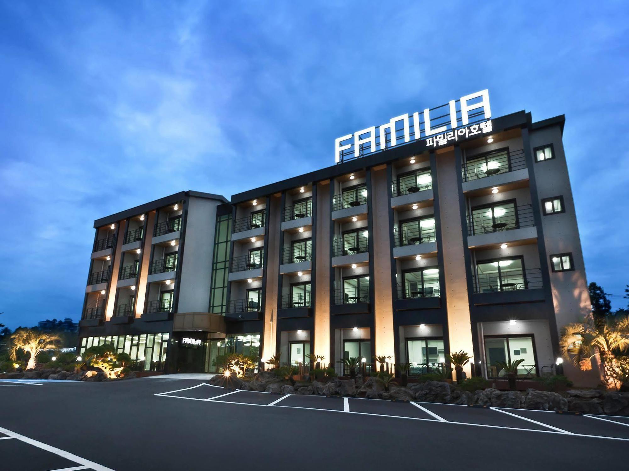 Familia Hotel Согвипхо Экстерьер фото